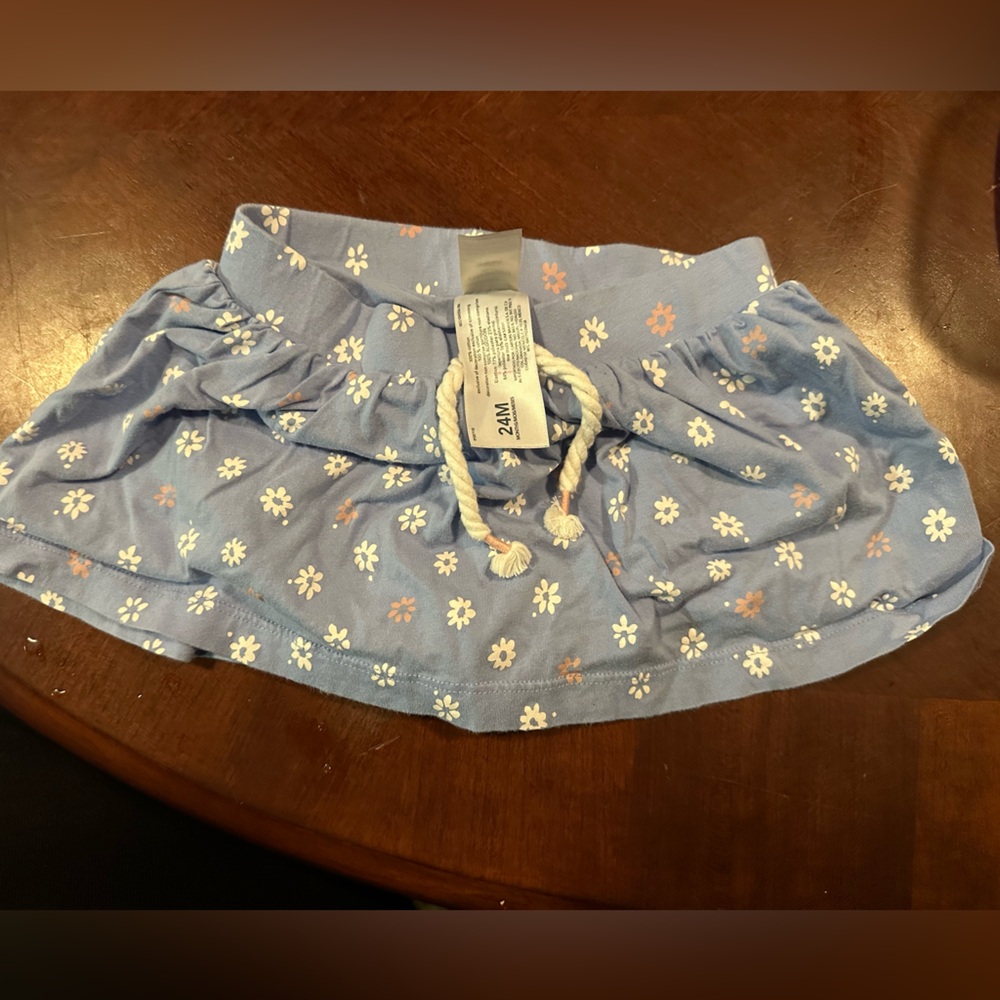 Carters 24mo. skirt